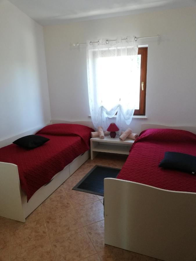 Casa Valeluna Rovigno Esterno foto